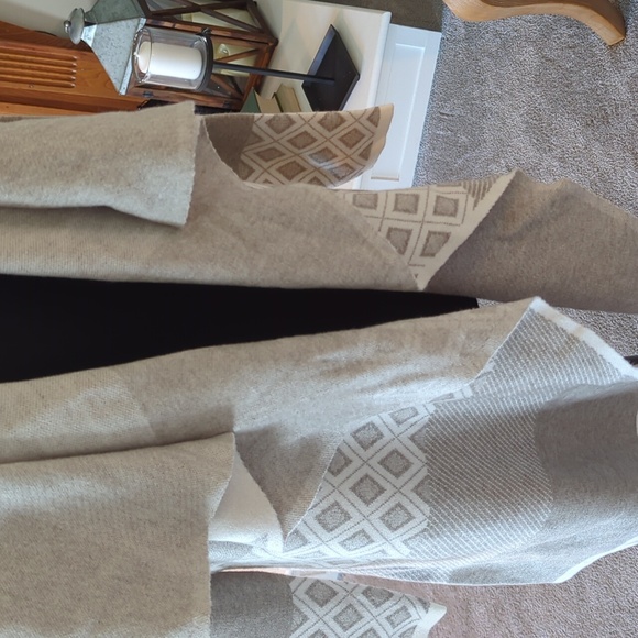 Evolution by Cyrus Waterfall Open Sweater - Picture 6 of 8